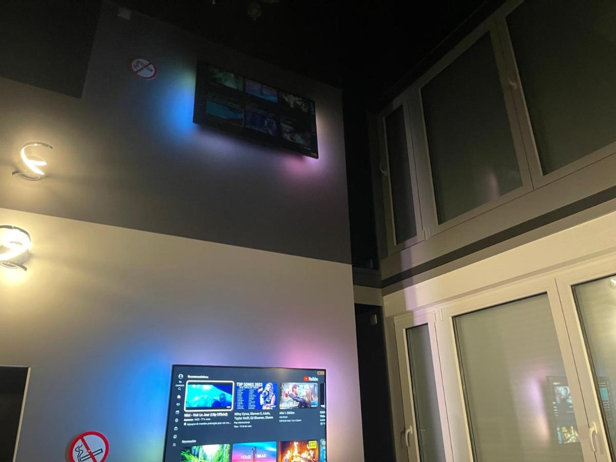 Logements Des Choraux Tournai Ngoại thất bức ảnh